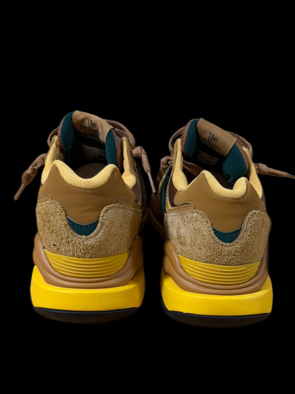 New Balance 57/40  Brown Green Yellow Men's Sneakers Men’s size 10.5 EUC - Picture 4 of 7